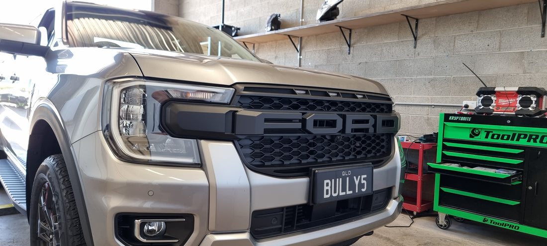Next GEN Ford Ranger XL XLS XLT EVEREST , WILDTRUCK, RAPTOR BLACK GRILLE with LED'S