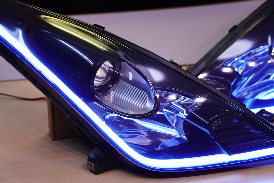Toyota Celica 00-05 GT ST Base TRD Black Housing Projector Headlights with Sequential White/Amber LED DRL