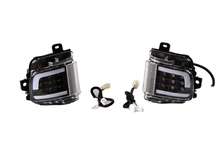 Toyota Landcruiser 200 series 2016+ LED Bumper Tail/ Brake Lights (PAIR/2PCS) - Dan's Custom Car Lights 