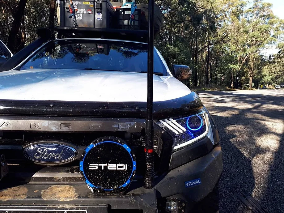 Ford Ranger PX2/PX3/Wildtrak Mustang Style Projector Headlights w/ RGB Halos - Dan's Custom Car Lights 
