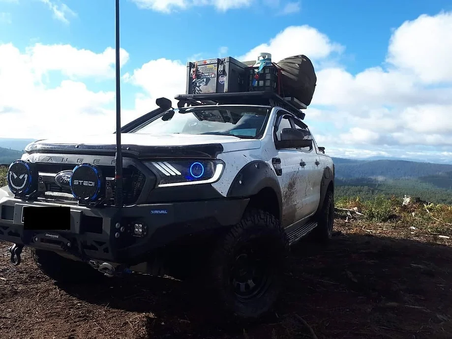 Ford Ranger PX2/PX3/Wildtrak Mustang Style Projector Headlights w/ RGB Halos - Dan's Custom Car Lights 